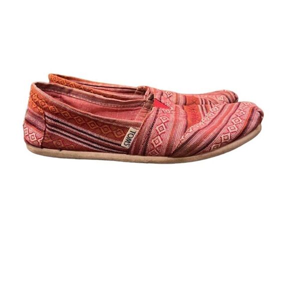 TOMS Flat Espadrilles Red Burgundy Stripe Aztec print Size 7 - Picture 2 of 12